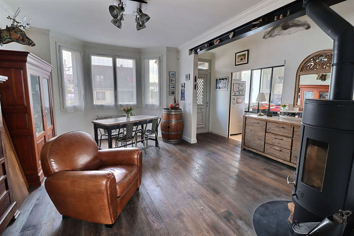 Maison à RAMBOUILLET