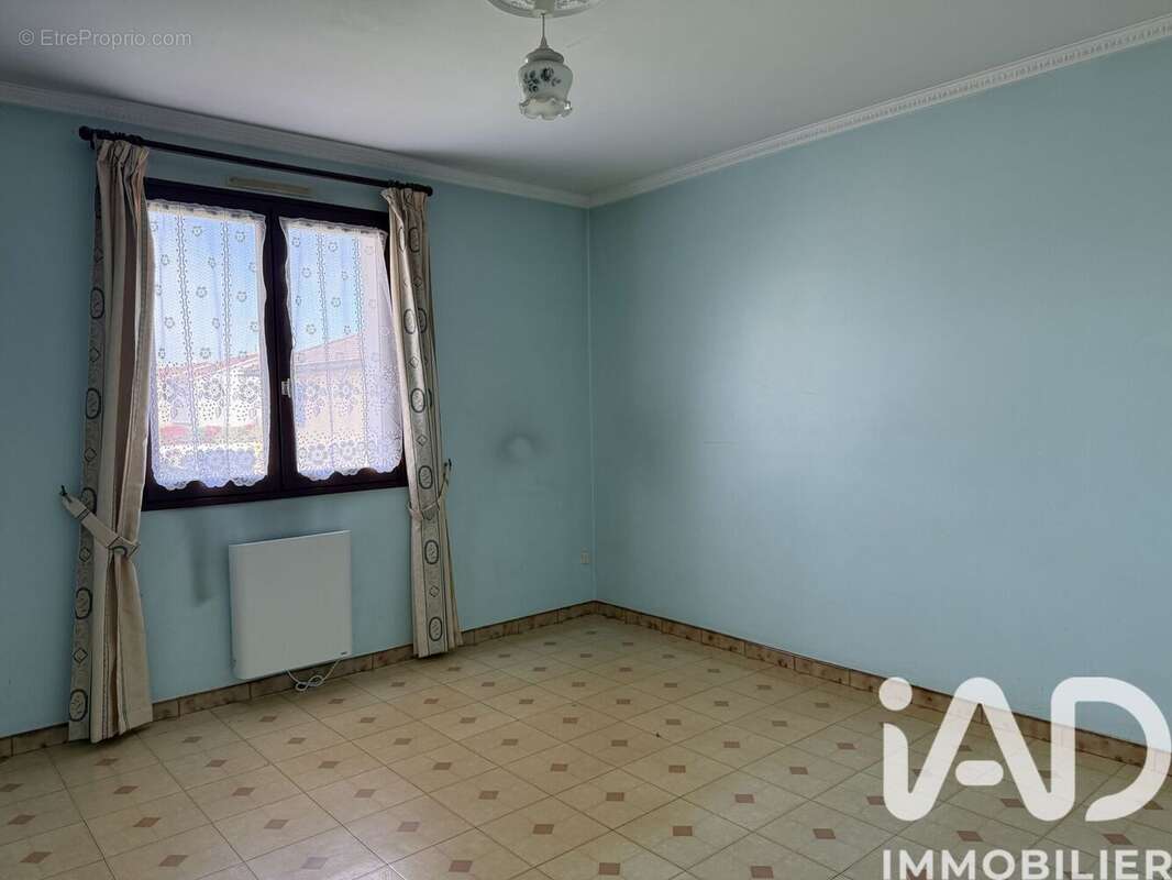 Photo 8 - Maison à MEYZIEU