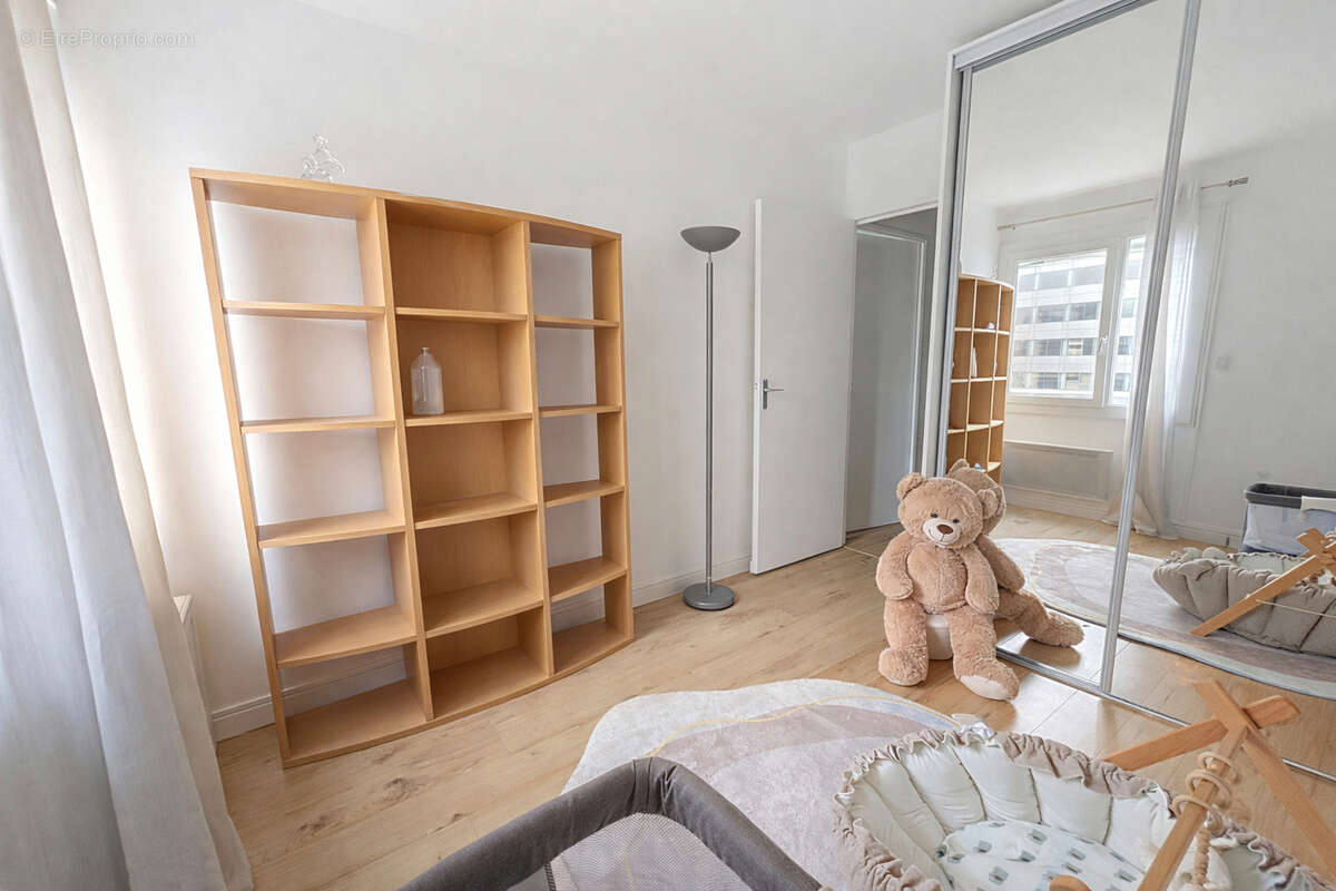 Appartement à ASNIERES-SUR-SEINE