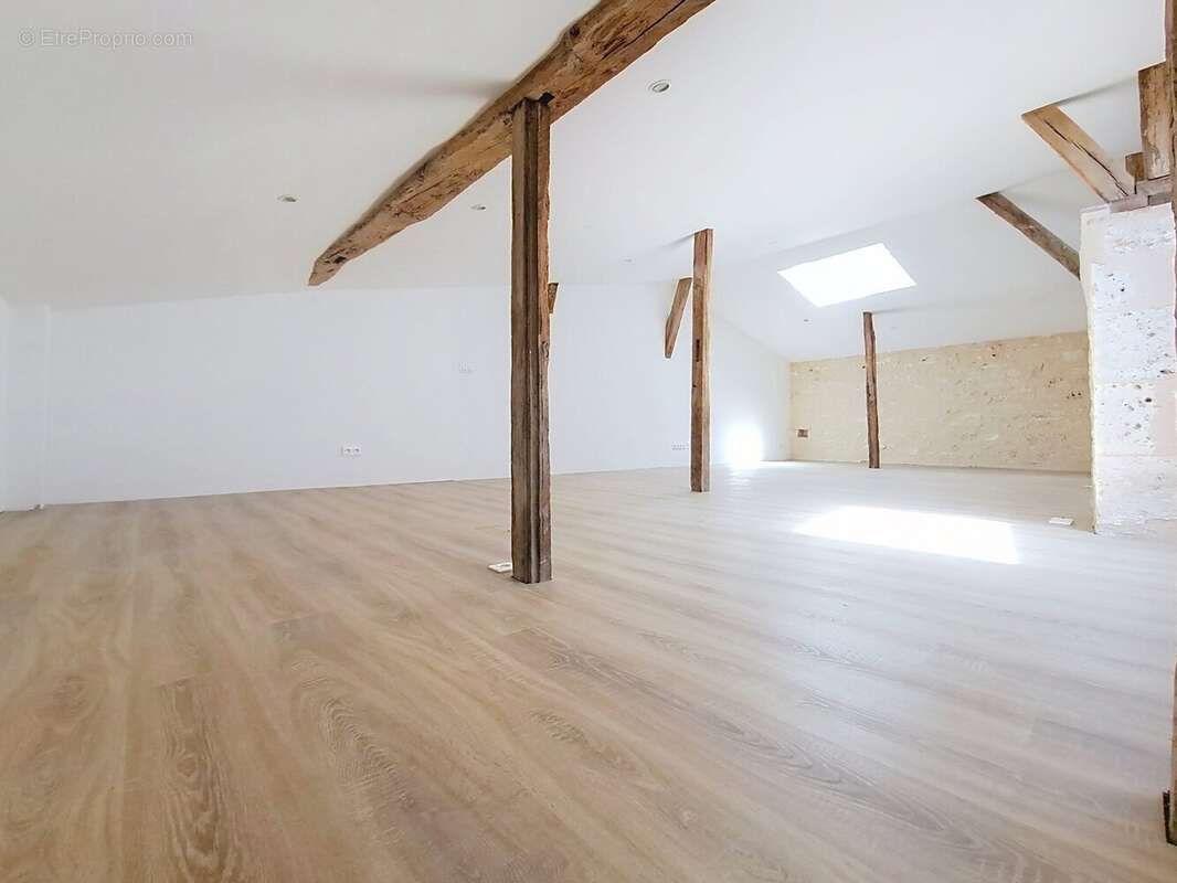 Maison à MAUVEZIN