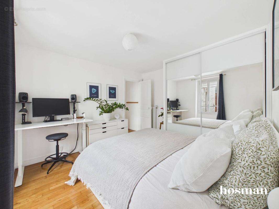 Appartement à PARIS-17E