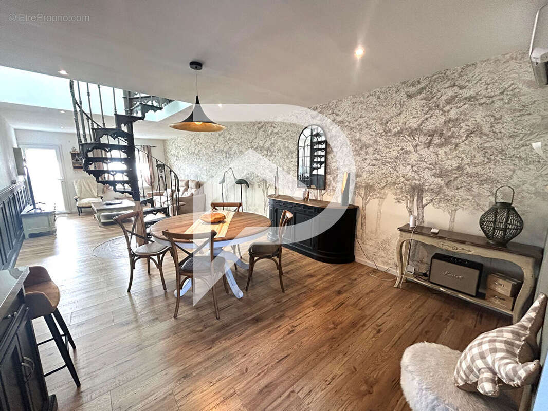 Maison à AIGUES-MORTES