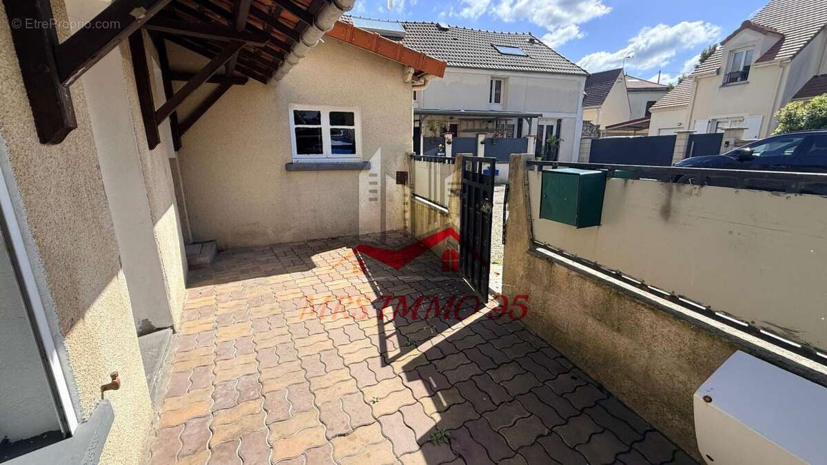 Appartement à VEMARS