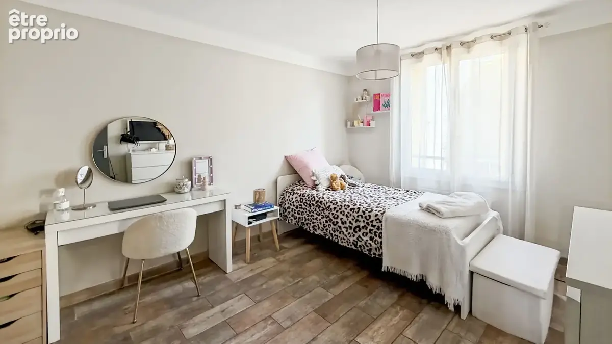 A vendre exclusivité appartement T3/T4 de 61 m2 , balcon à Marseille Saint Just 13013 - photo 5