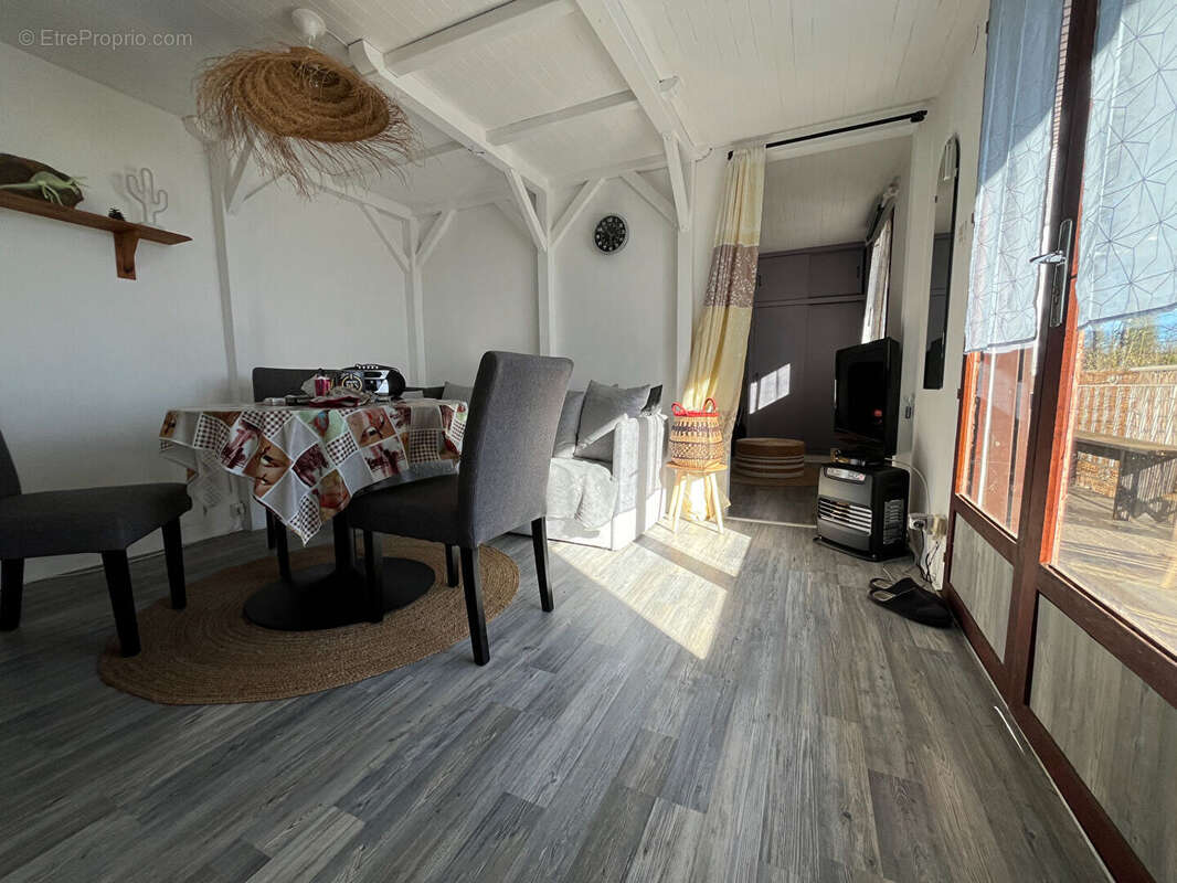 Maison à BERG-SUR-MOSELLE