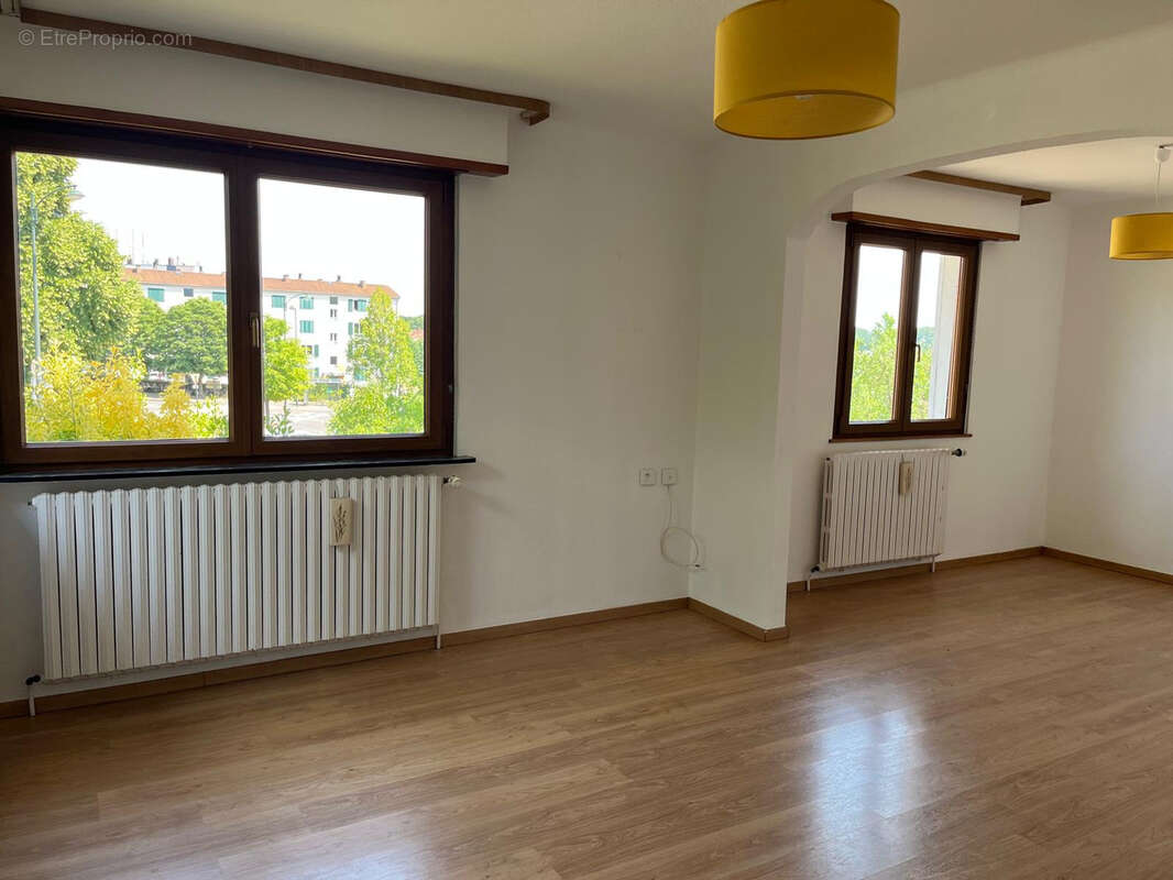 À Vendre : Charmant Bungalow à Wissembourg - photo 3