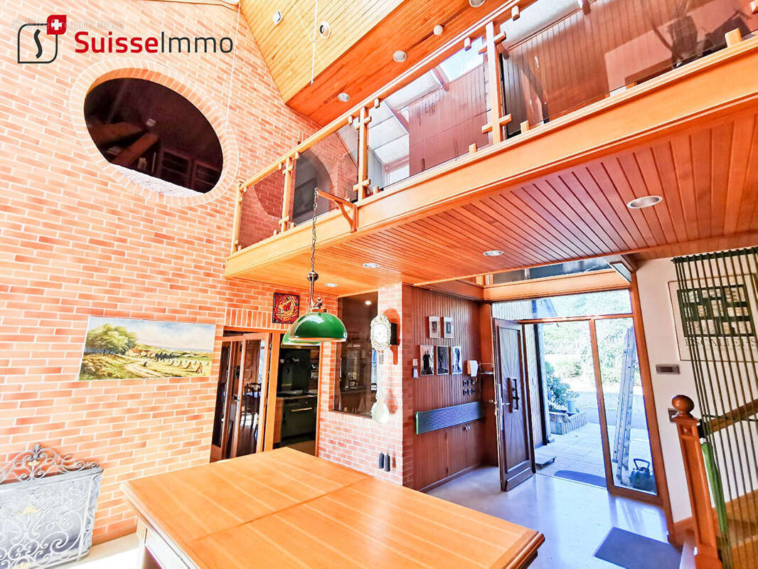 Maison à L'ISLE-SUR-LE-DOUBS