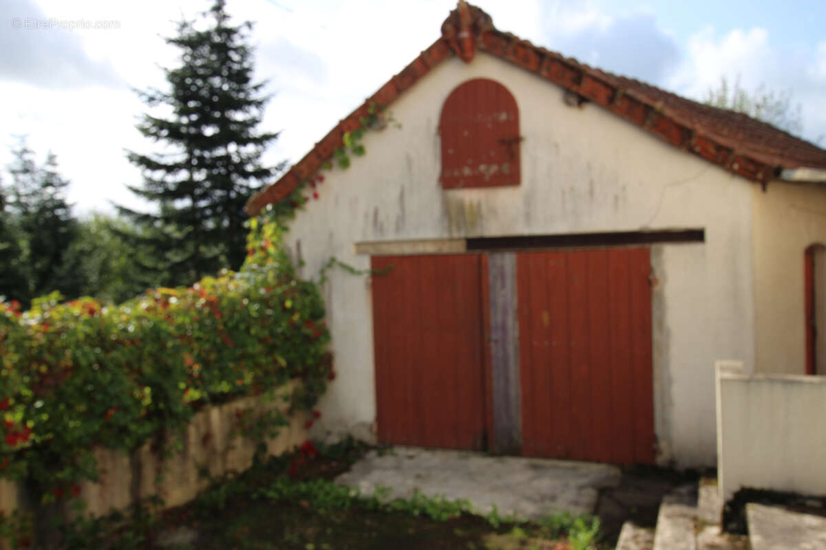 Maison à AUTUN