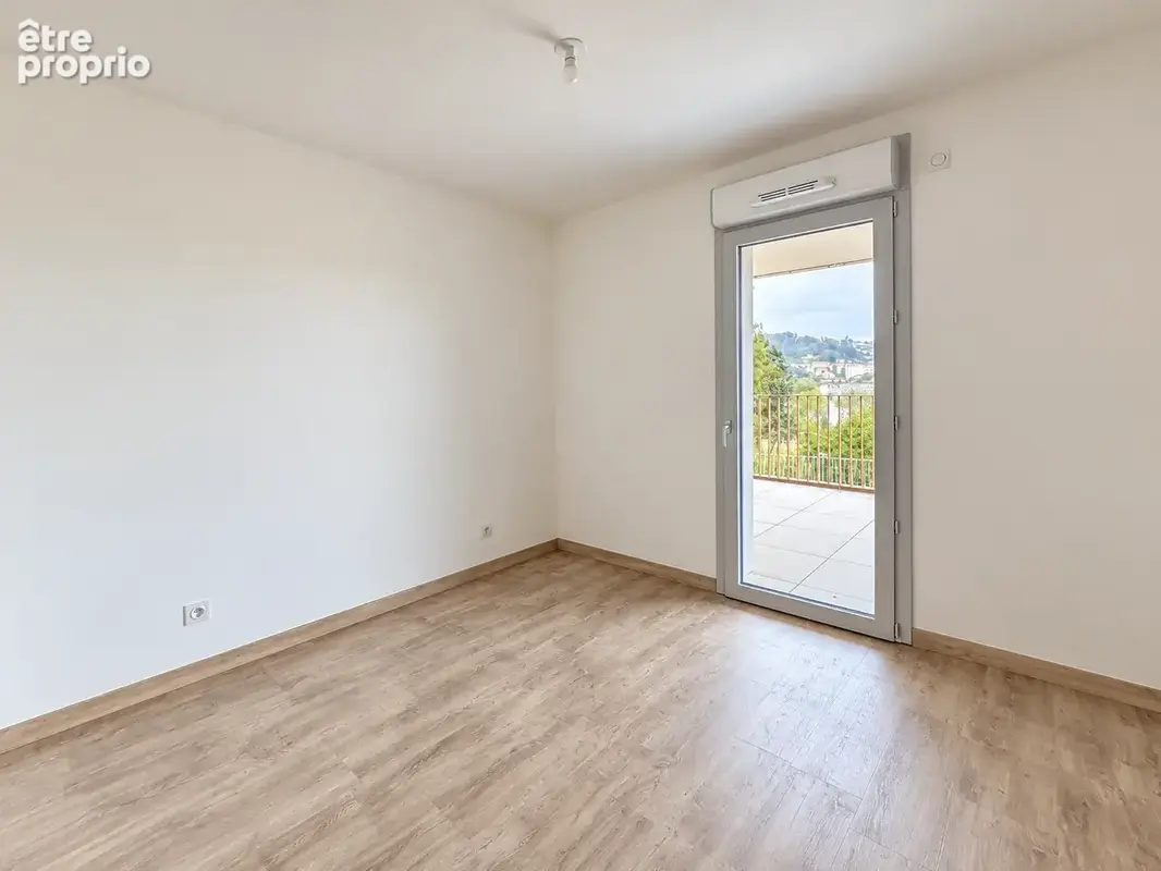 Appartements T3 - Saint Romain en Gal - photo 7