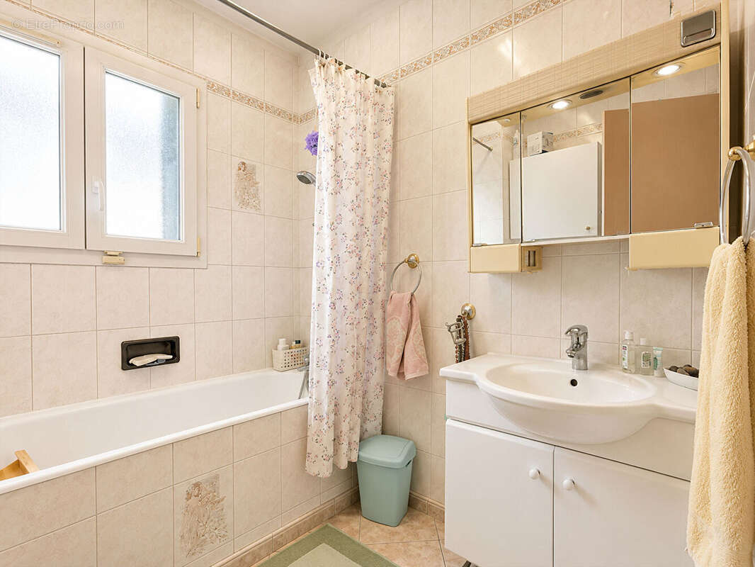 Maison à AULNAY-SOUS-BOIS