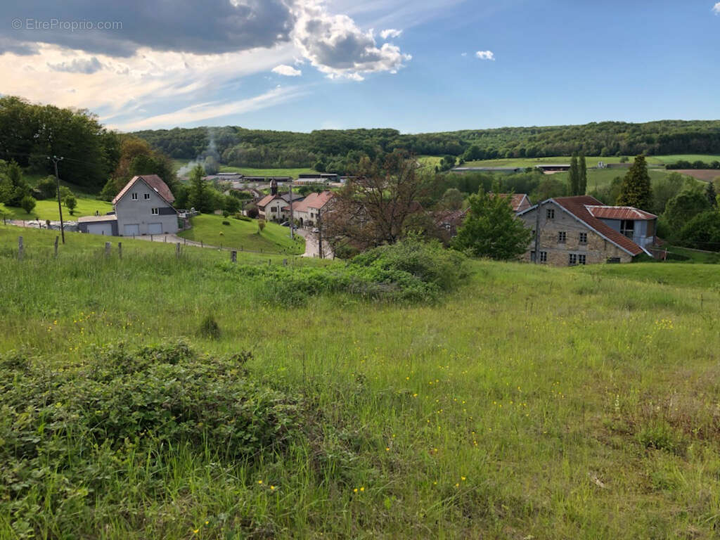 Terrain à VESOUL