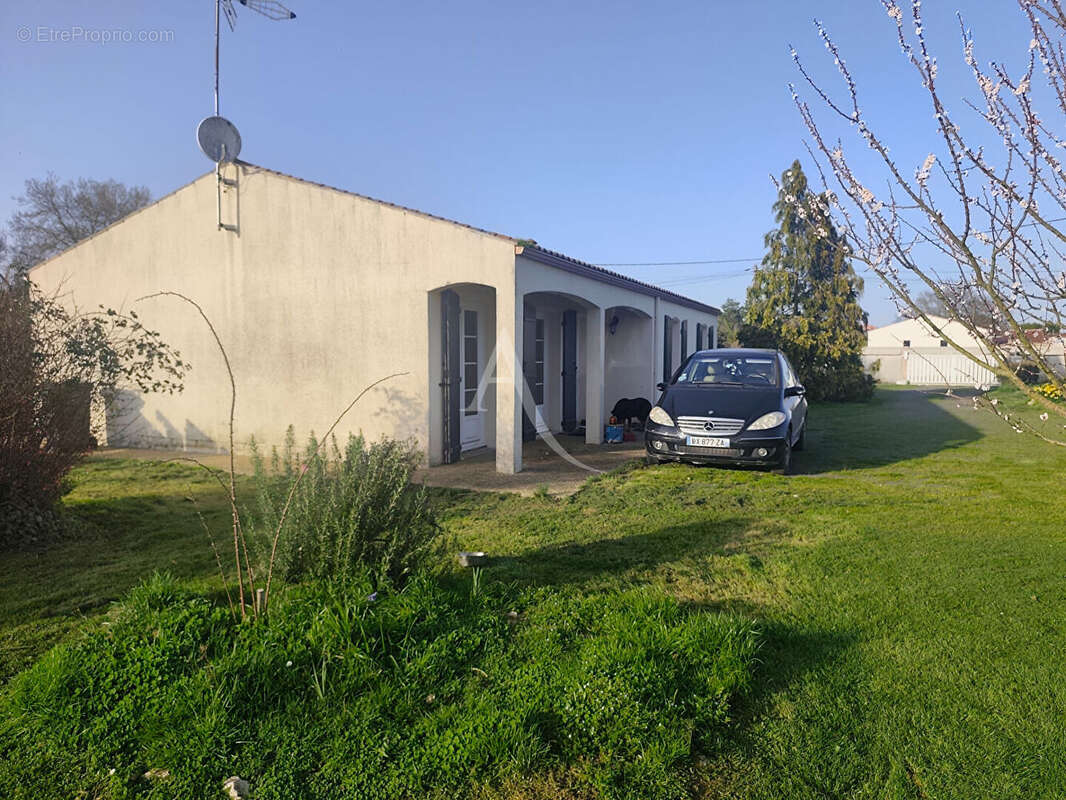 Maison avec grand terrain - photo 3