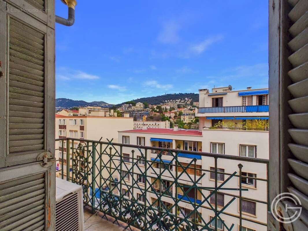 Appartement à NICE