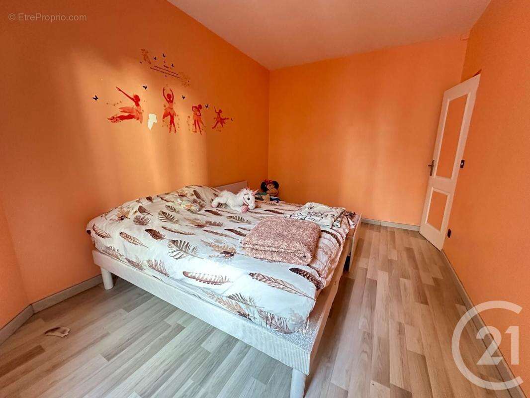 Maison à FONTENAY-SOUS-BOIS