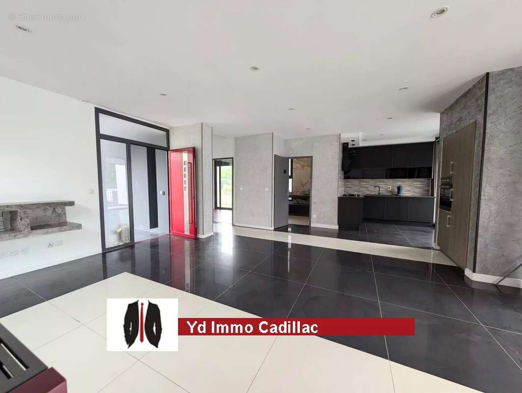 Maison à SAINT-PIERRE-DE-BAT