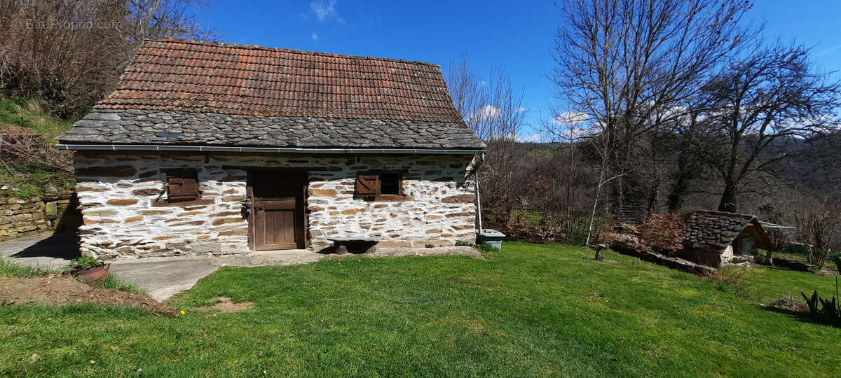 Maison à CROS-DE-RONESQUE
