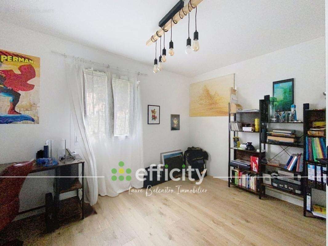 Maison à MAROLLES-EN-BRIE