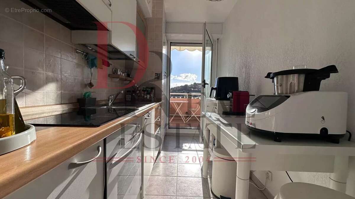 Appartement à ROQUEBRUNE-CAP-MARTIN