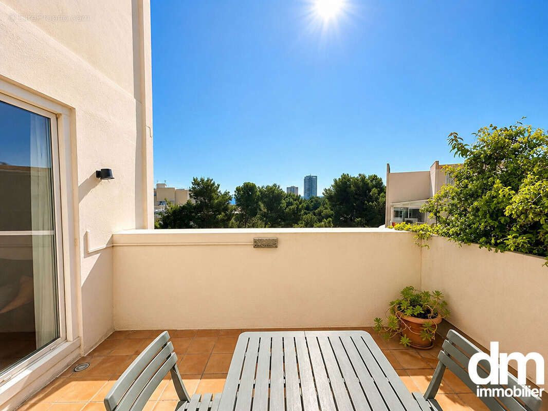 Appartement Martigues 5 pièce(s) 94.37 m2 - photo 2