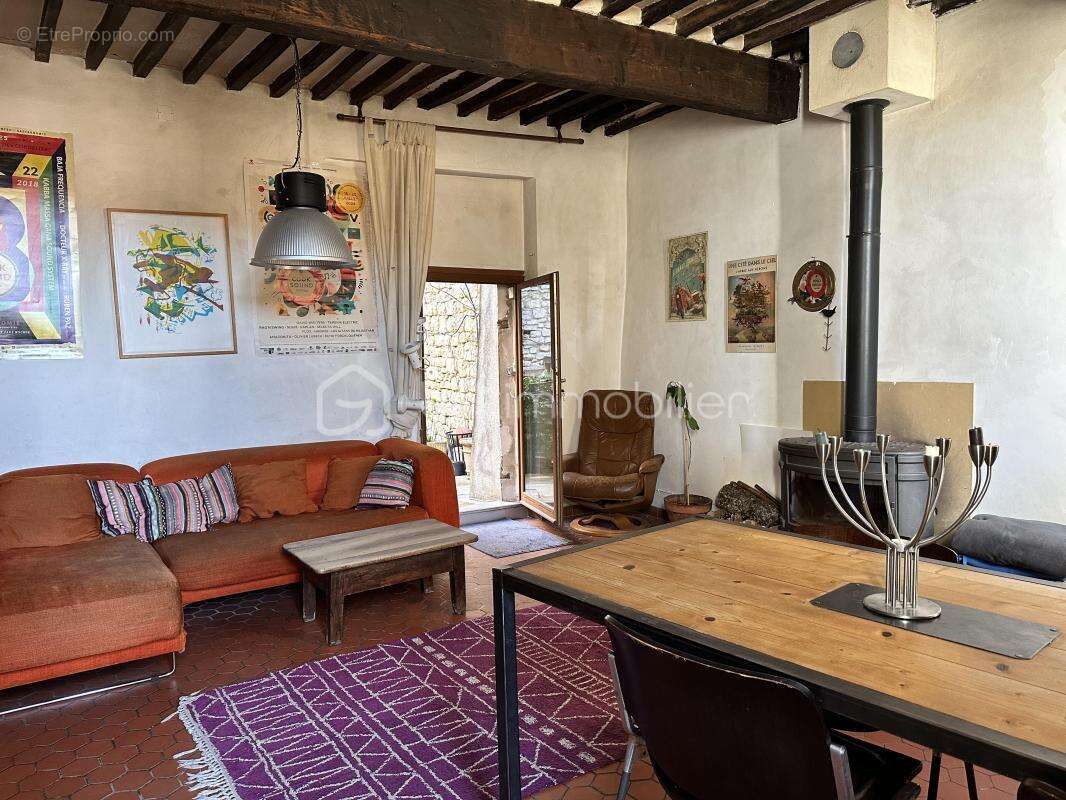 Maison à FORCALQUIER