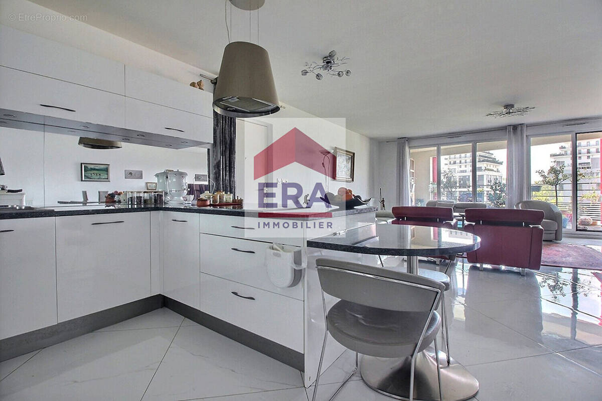 Appartement à SAINT-OUEN