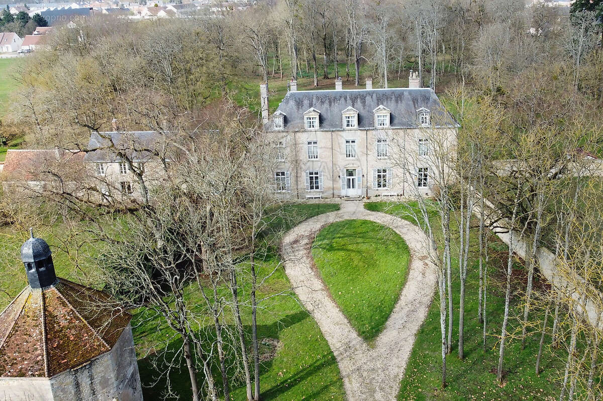 Maison à FAY-AUX-LOGES