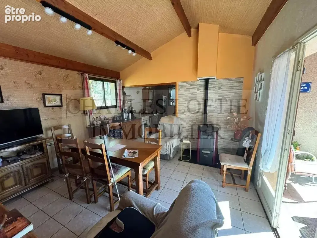 Maison de plain-pied sur 1 ha de terrain - photo 3
