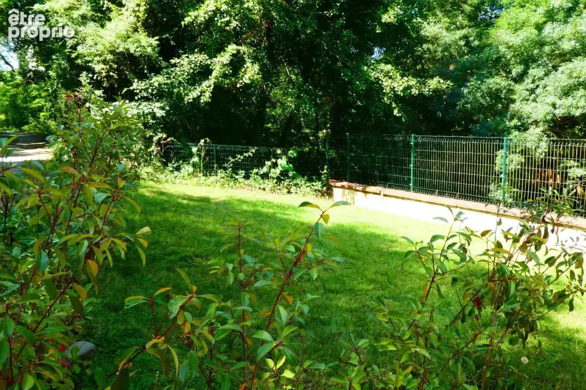Appartement 4 pièces / 87 m² / 149 500 EUR / GRENADE - photo 2