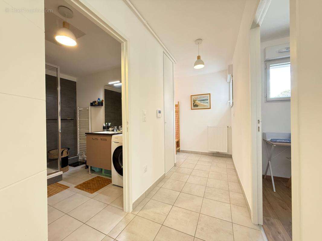 Superbe APPARTEMENT récent à 200 m Plage du Platin - photo 12