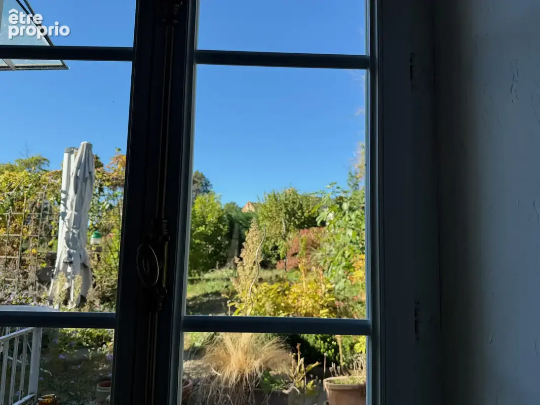 Auv 1234 : Maison rénovée avec jardin et garage à Marcillat, 641m2 - photo 15