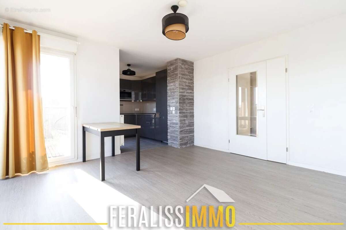 Appartement à ERAGNY