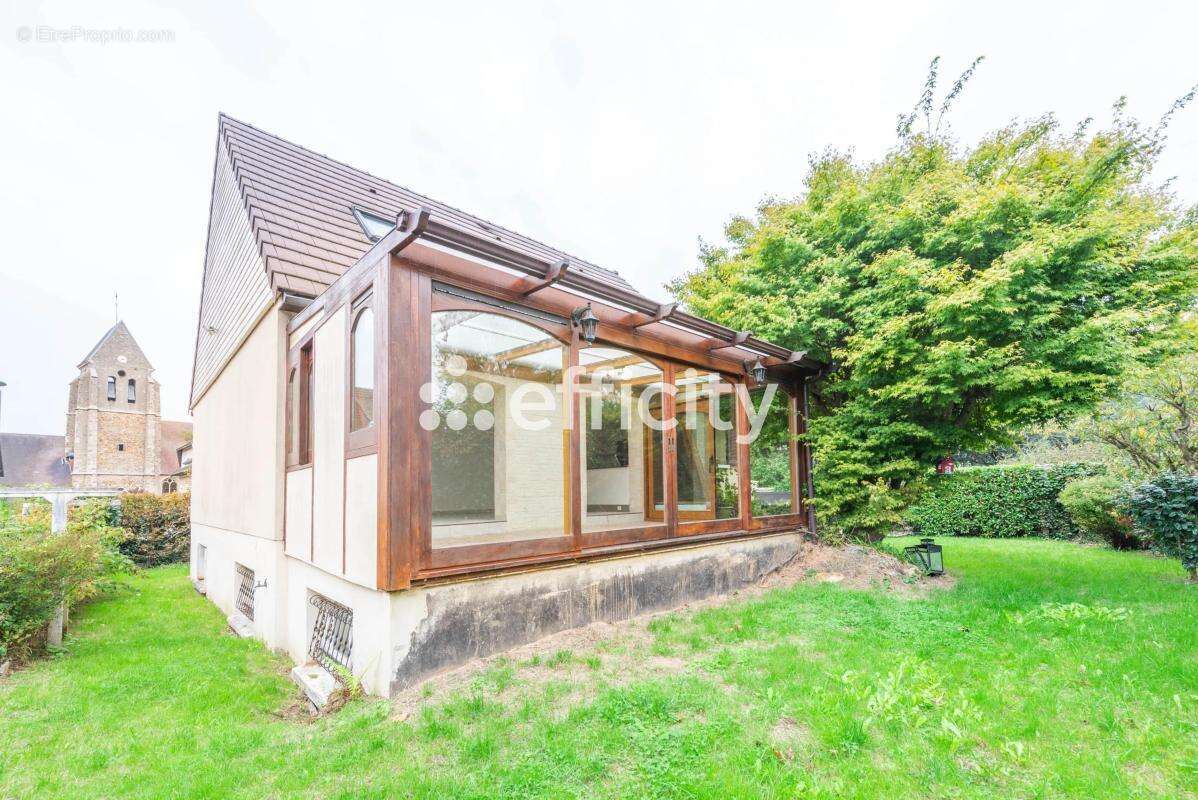 Maison à BOIS-D'ARCY