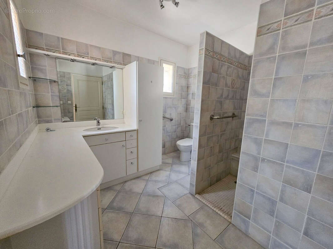 Maison à CARQUEIRANNE