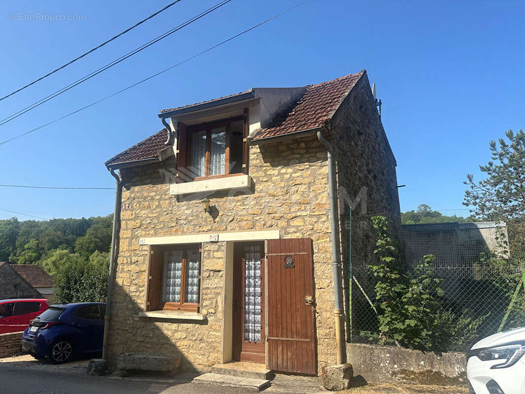 Maison Domecy Sur Le Vault 4 pièce(s) 73 m2 - photo 2