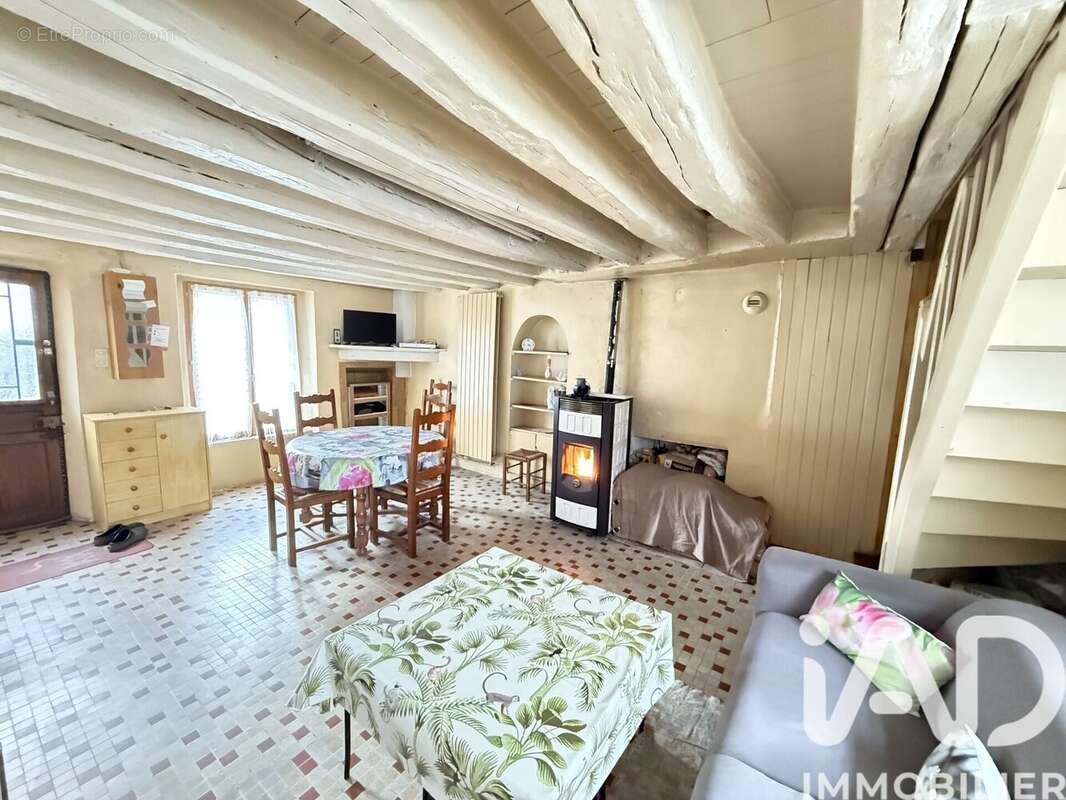 Photo 3 - Maison à VILLIERS-SAINT-GEORGES