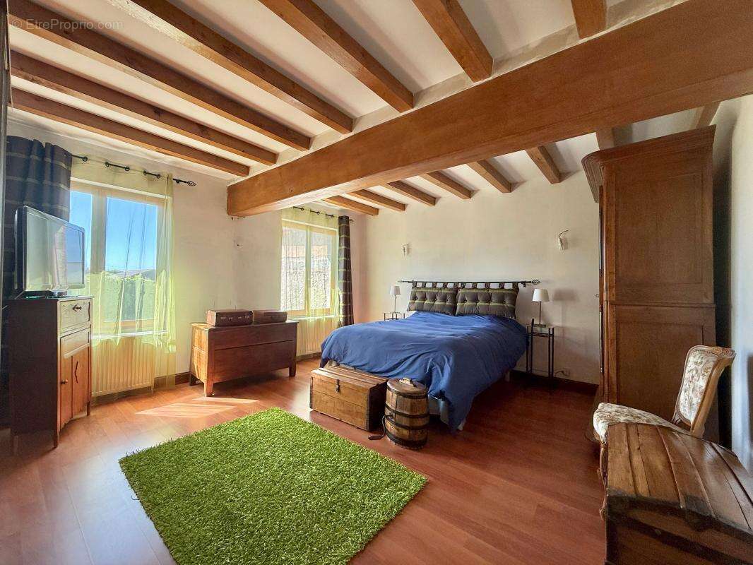 Maison à LONGECOURT-EN-PLAINE