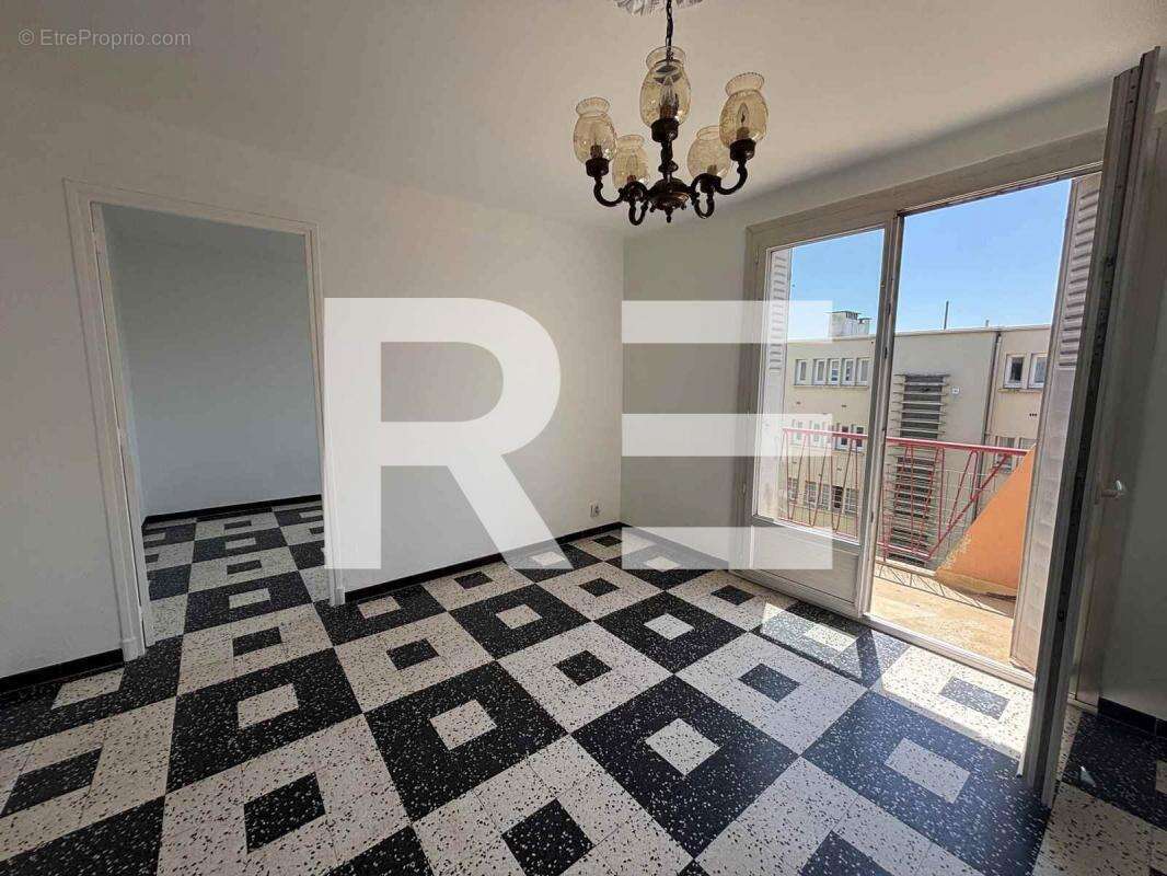 Appartement à NIMES