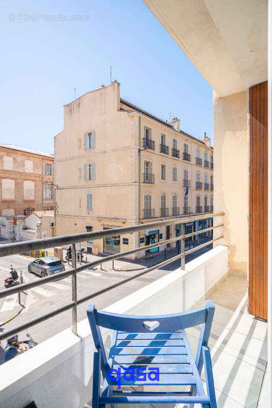 Appartement à MARSEILLE-7E