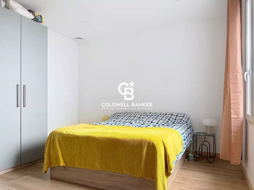 Appartement à SAINTES