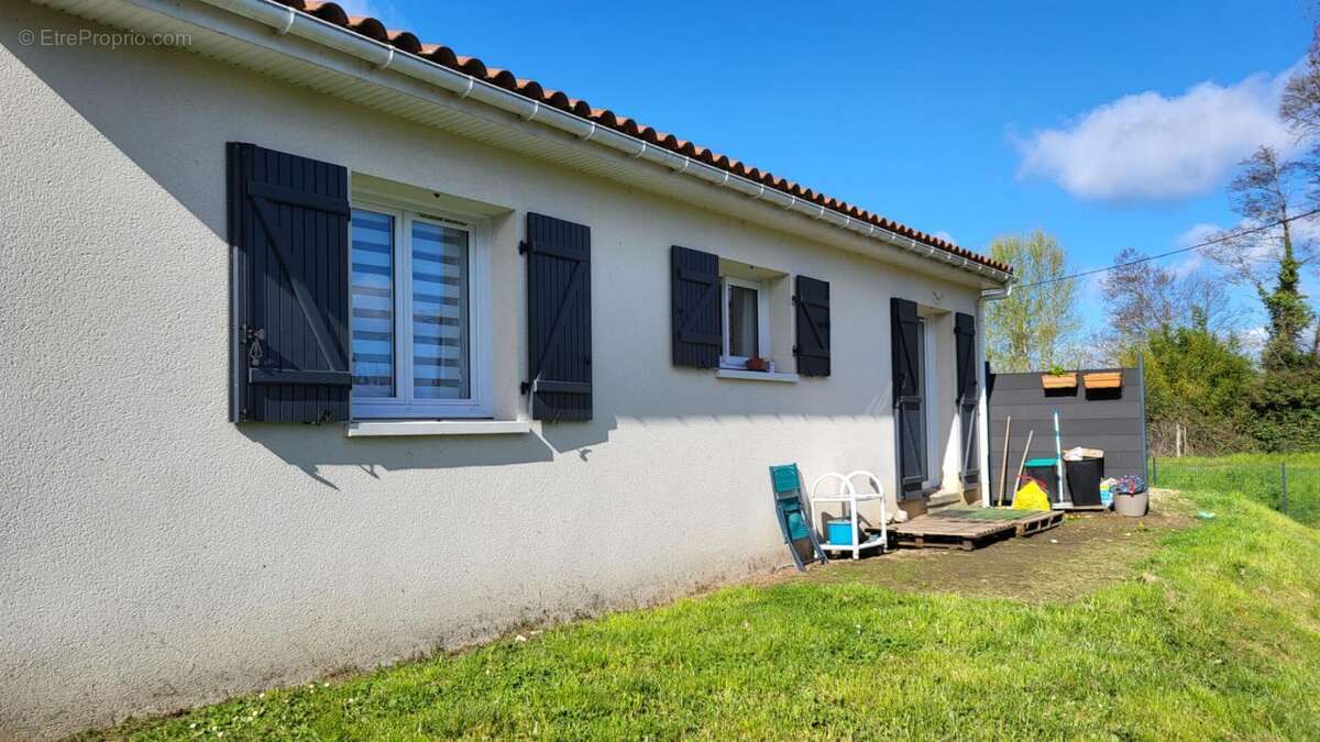 Maison à SOURZAC