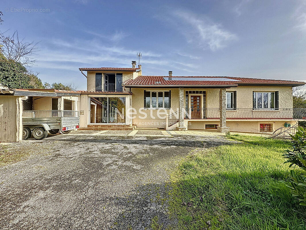 Maison à MIRAMONT-D'ASTARAC