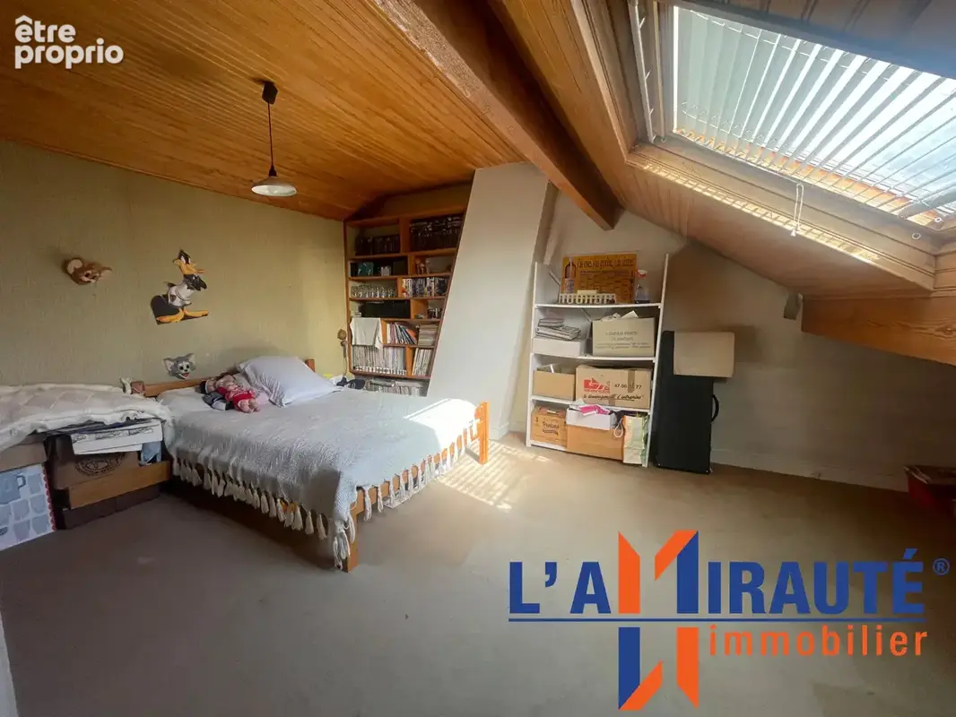 Maison  5 pièce(s) - photo 9