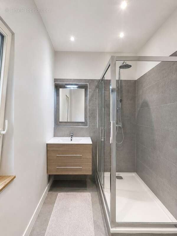 Appartement à LYON-4E