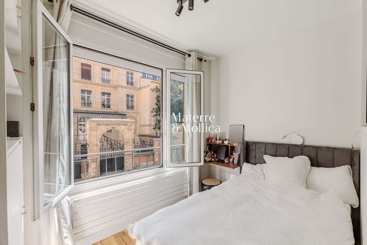 Appartement à PARIS-6E