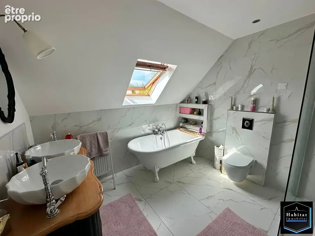 Pavillon - 137 m² - Double garage - Terrain 947m² - photo 7