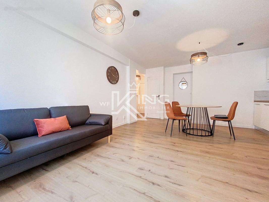 Appartement à SAINT-RAPHAEL