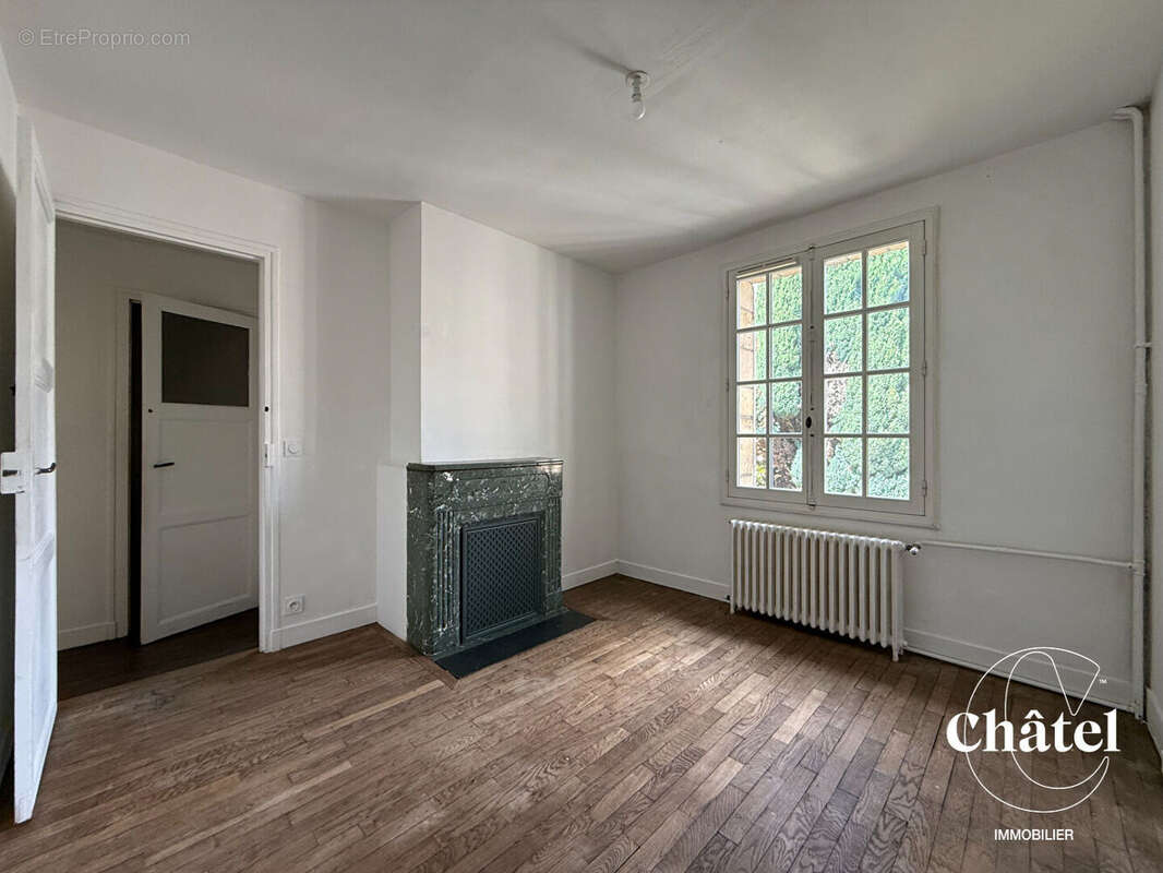 Maison à SENLIS