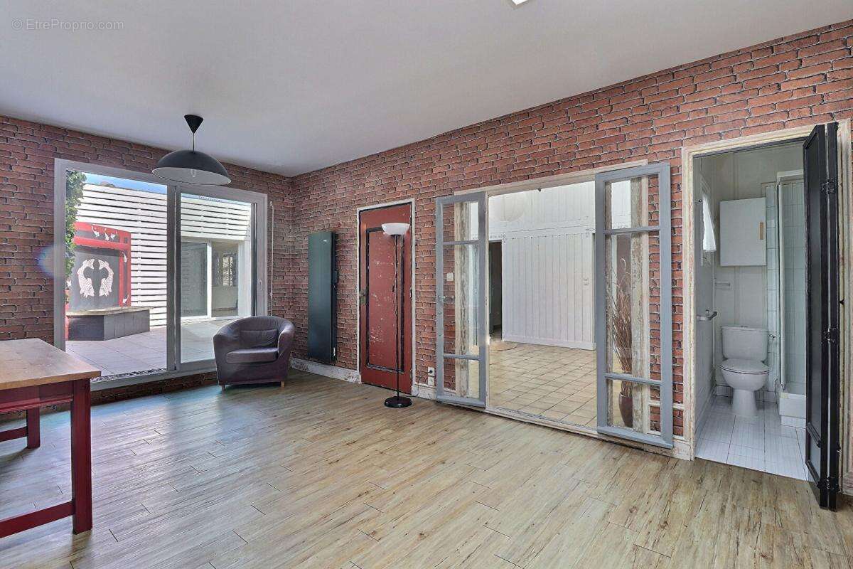 91700 - Plain-pied de 9 pièces - 230 m² - photo 8