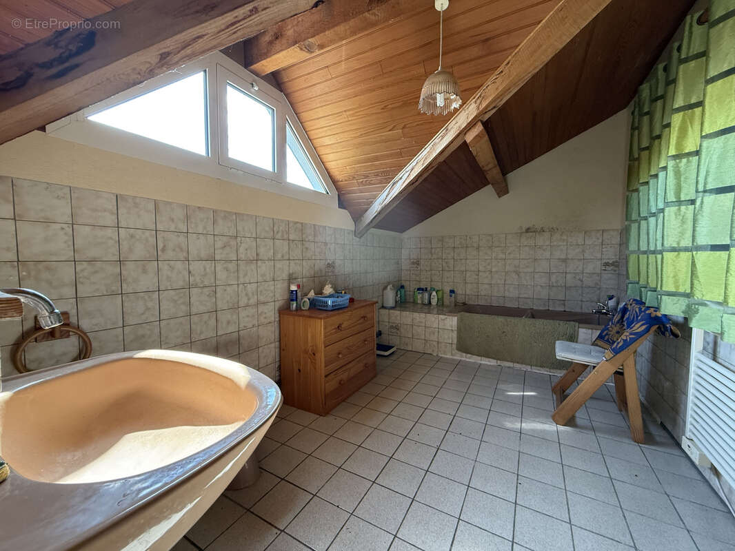 Maison à L&#039;ISLE-EN-DODON