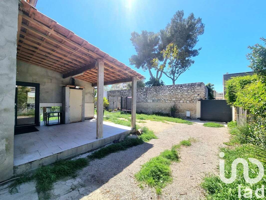 Photo 3 - Maison à MARSEILLE-10E